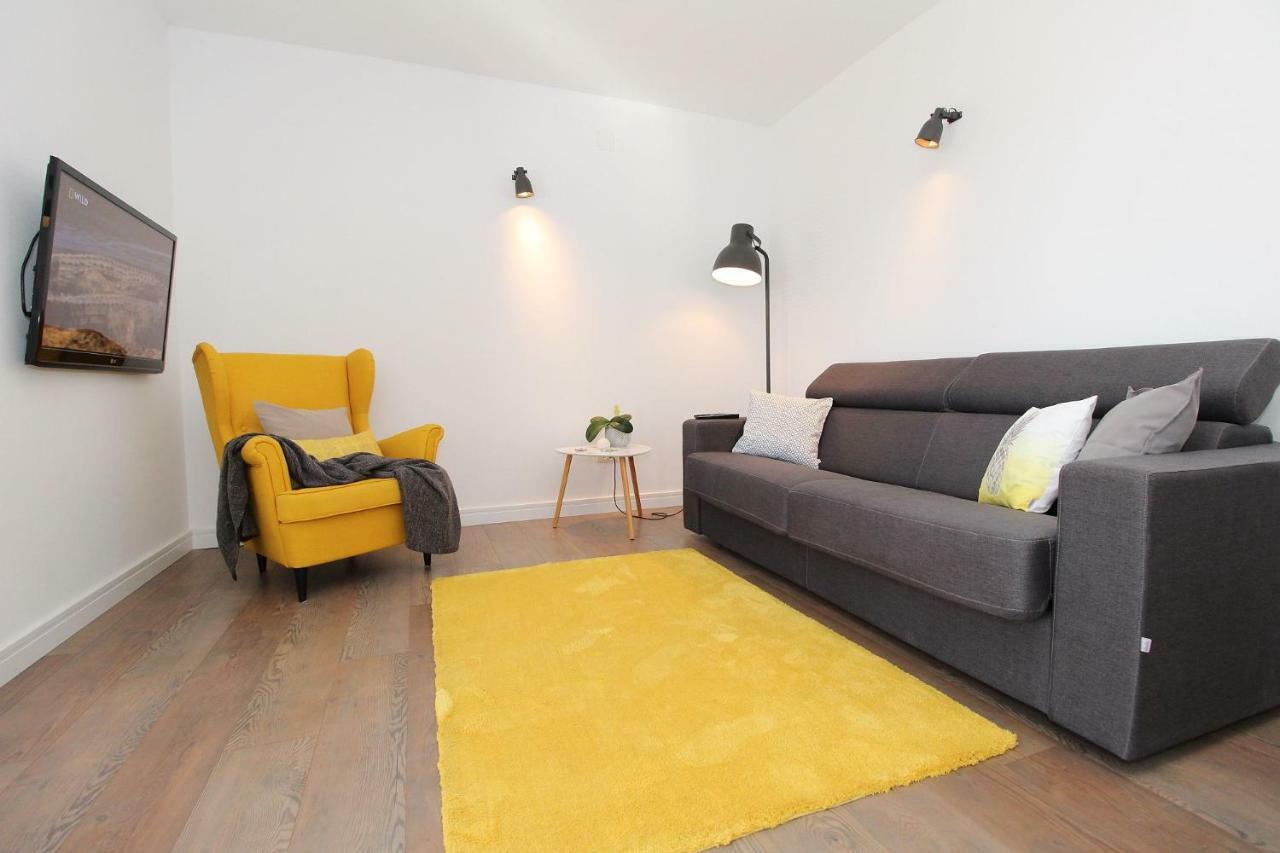 Apartma Nainer Pag Town