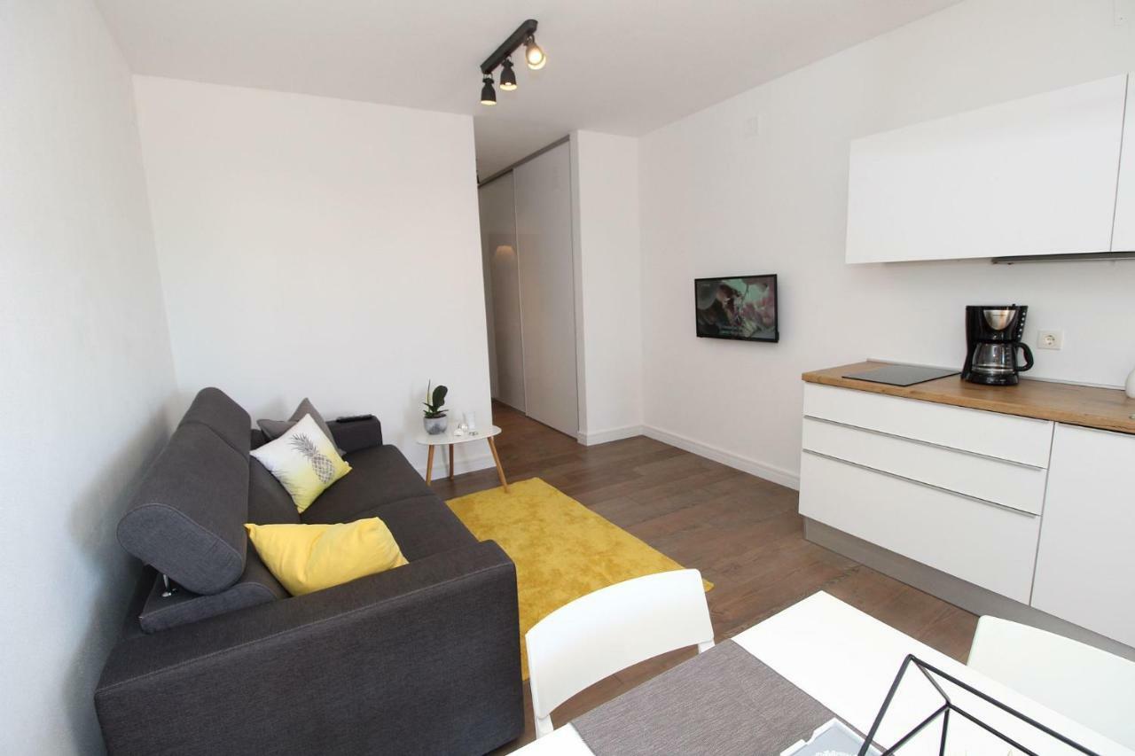 Nainer Apartment Pag Town