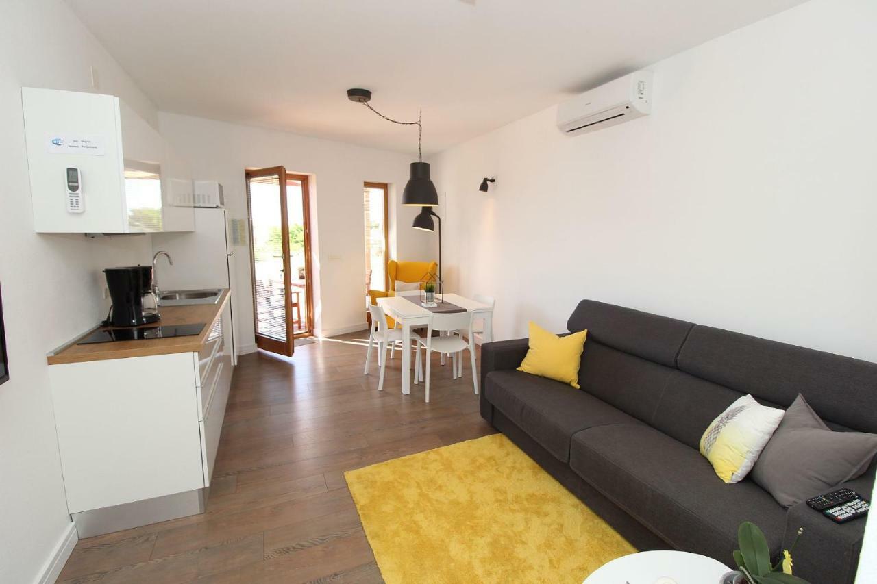 Nainer Apartment *